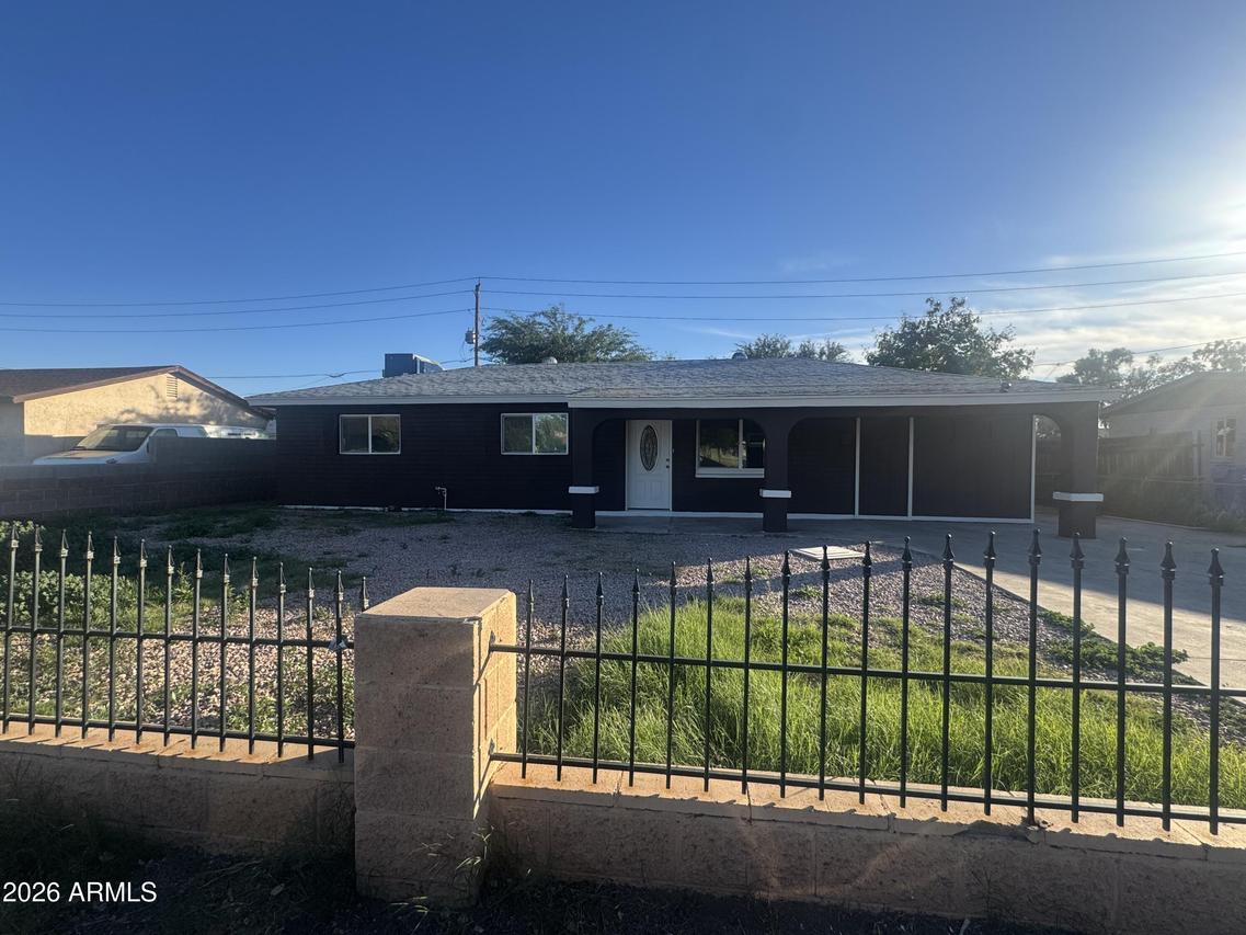 3349 W Cambridge Ave., Phoenix, AZ 85009