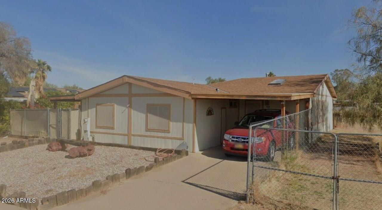 1567 S Lawson Dr., Apache Junction, AZ 85120