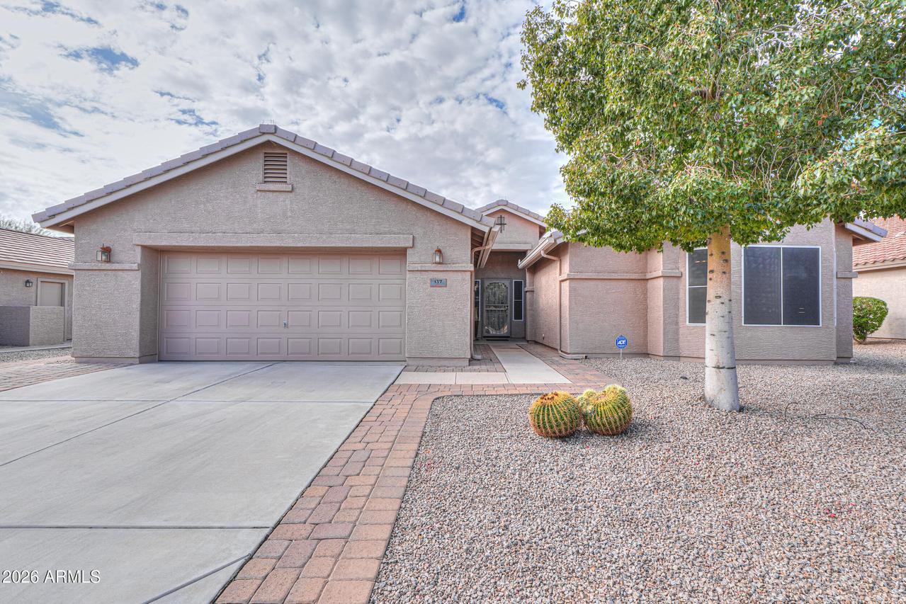 137 S Los Cielos Ln., Casa Grande, AZ 85194