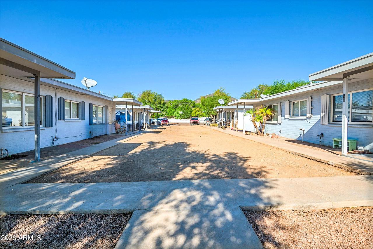 1410 W Cheryl Dr., Phoenix, AZ 85021