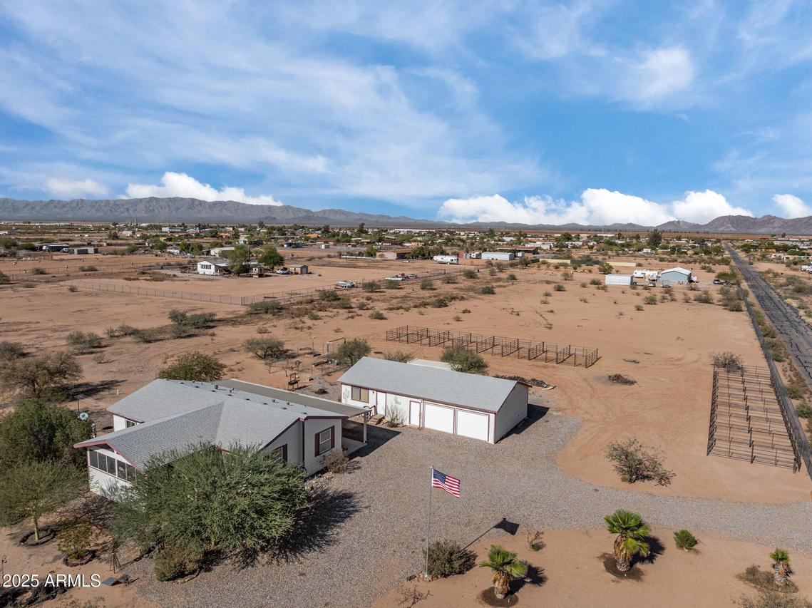 50910 W Long Rifle Rd., Aguila, AZ 85320