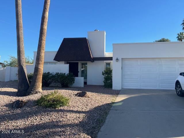 633 E Calavar Rd., Phoenix, AZ 85022