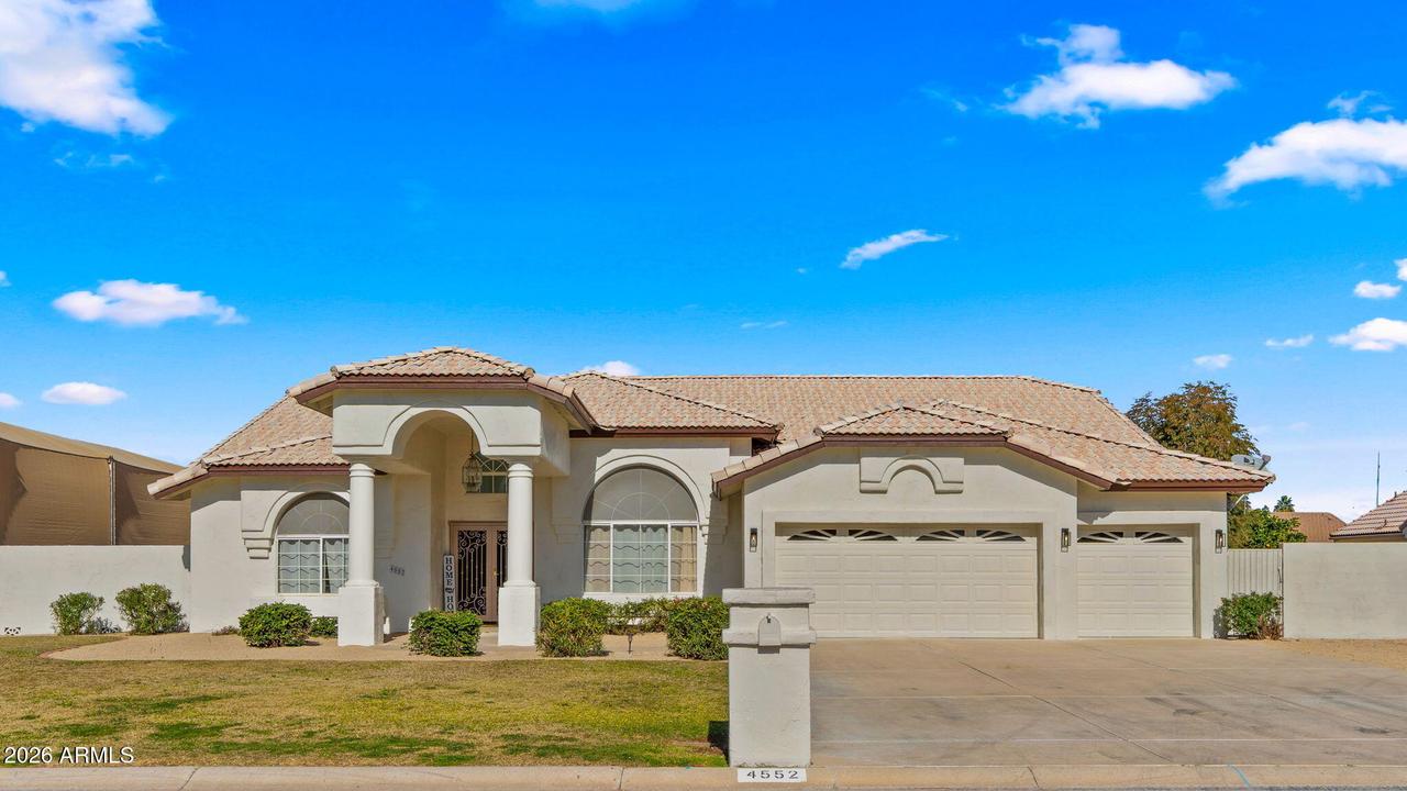 4552 W Soft Wind Dr., Glendale, AZ 85310