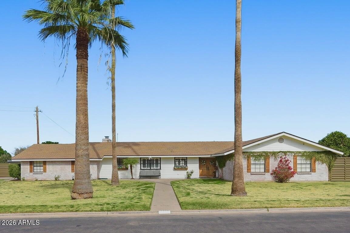 1808 E Glencove St., Mesa, AZ 85203