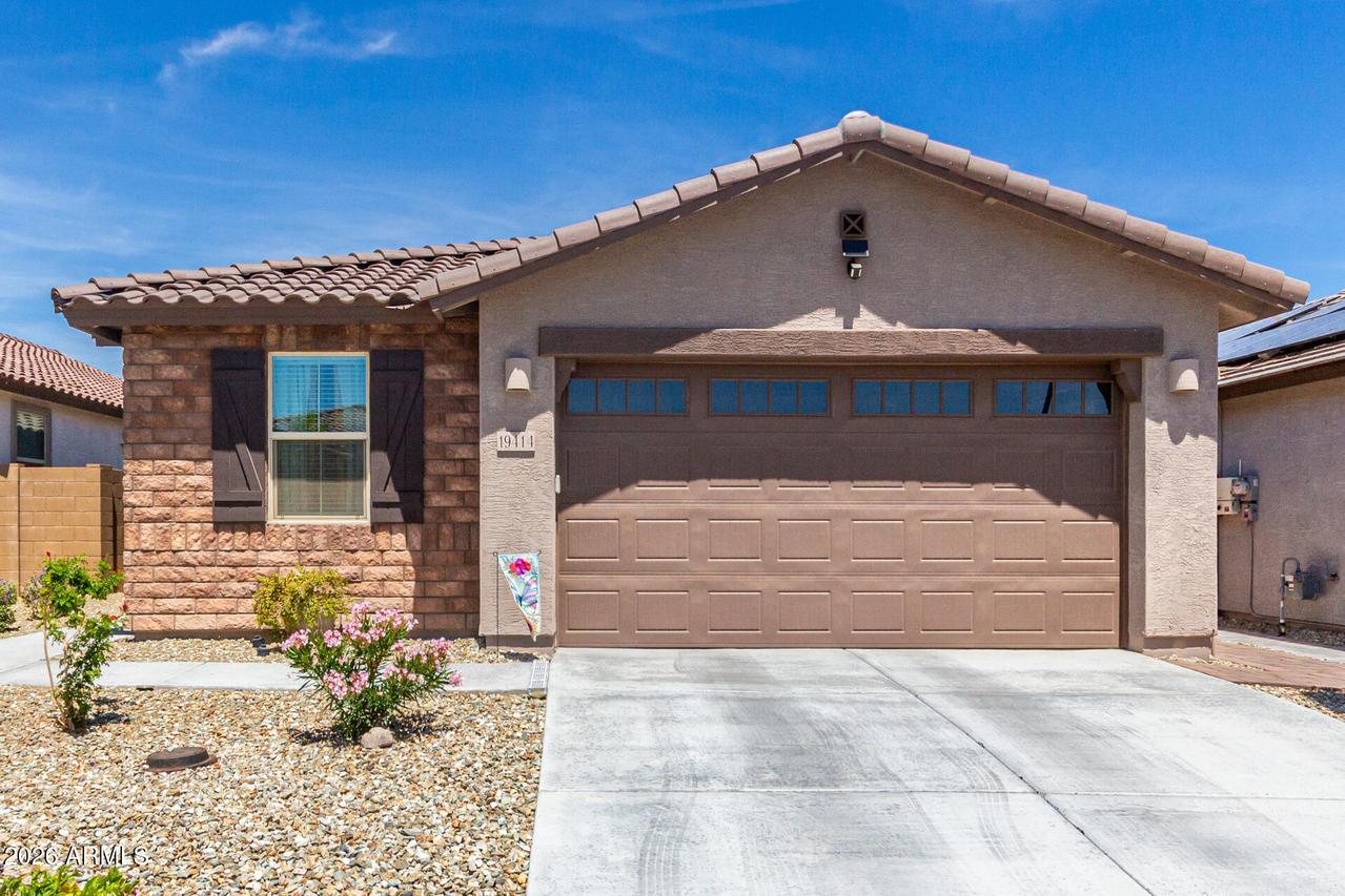 19414 W Highland Ave., Litchfield Park, AZ 85340