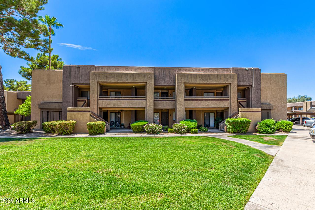 3601 W Tierra Buena Ln. #247, Phoenix, AZ 85053