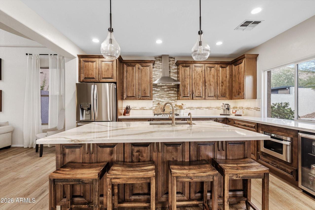 2730 W Silver Fox Way, Phoenix, AZ 85045