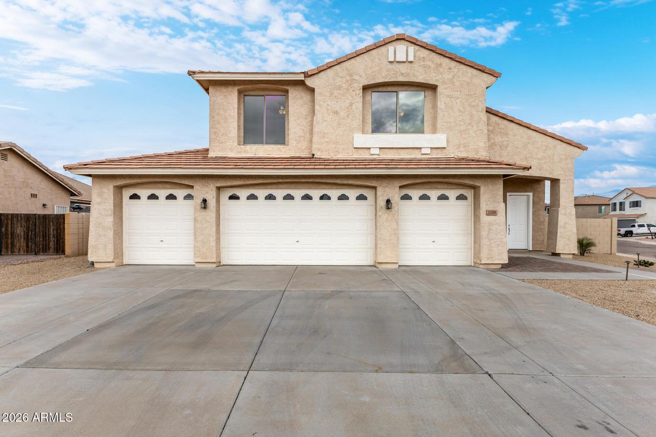 2208 W Peggy Dr., San Tan Valley, AZ 85144