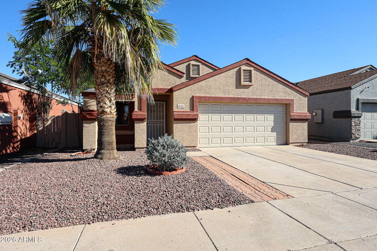 5621 S 5th Dr., Phoenix, AZ 85041