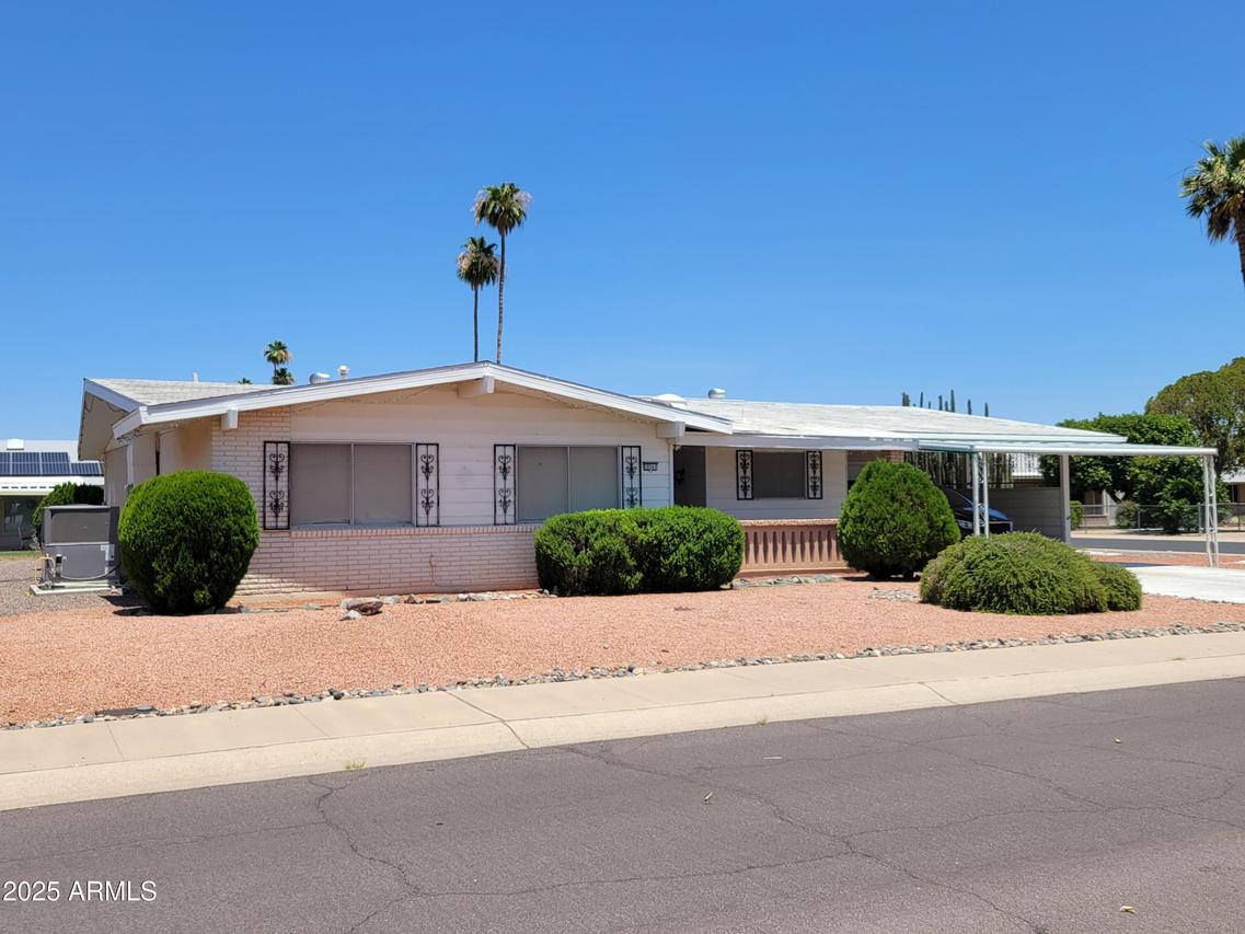 10241 N 109th Ave., Sun City, AZ 85351