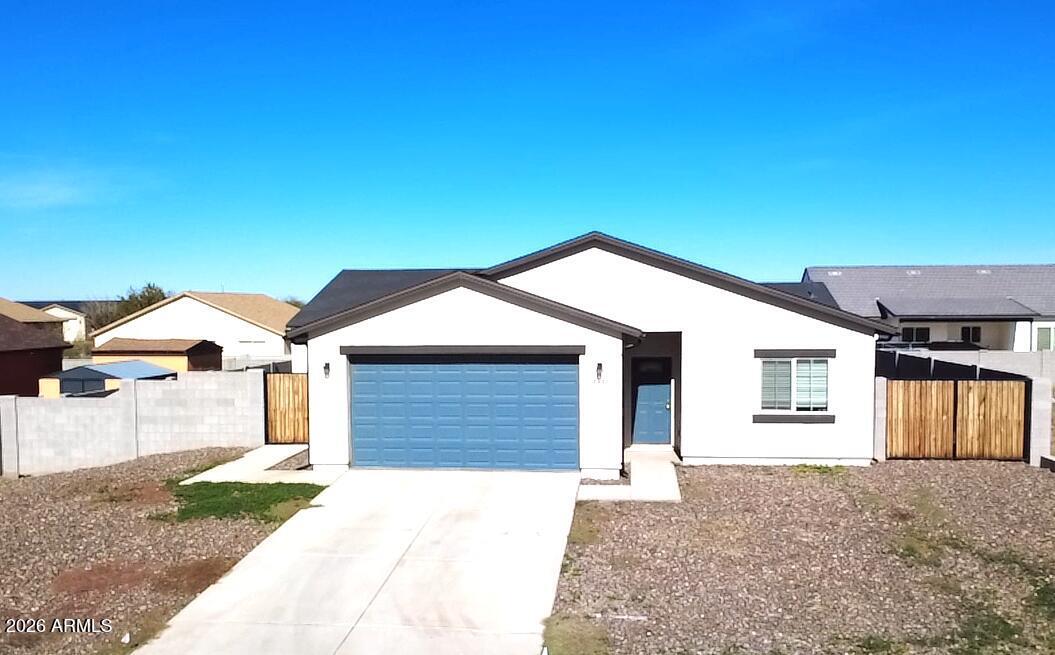 12600 W Loma Vista Dr., Arizona City, AZ 85123