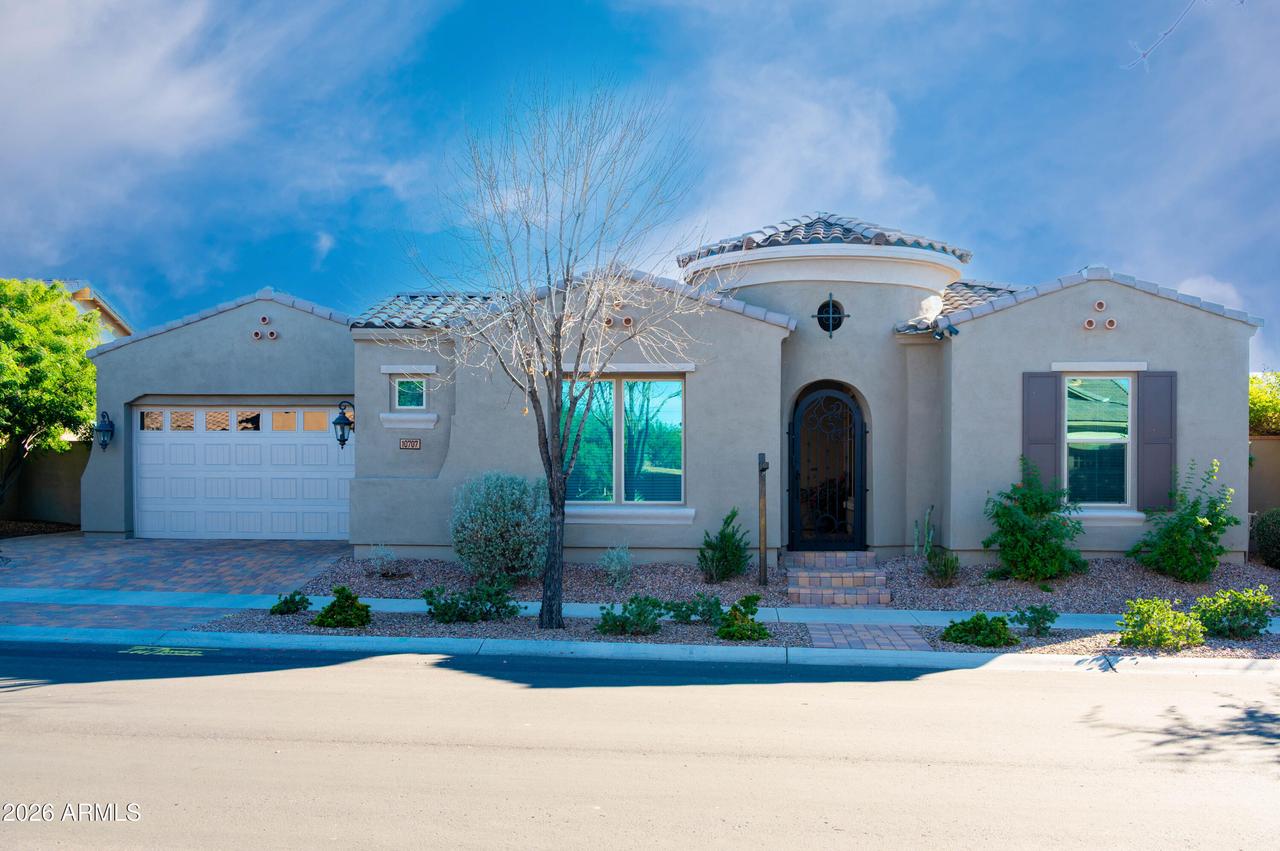 10707 E Lumiere Ave., Mesa, AZ 85212