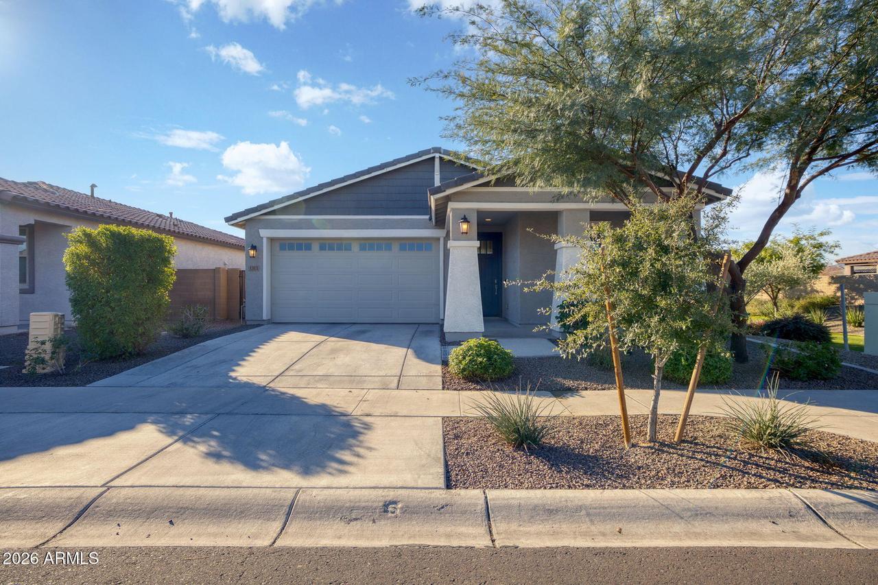 1313 E Glass Ln., Phoenix, AZ 85042