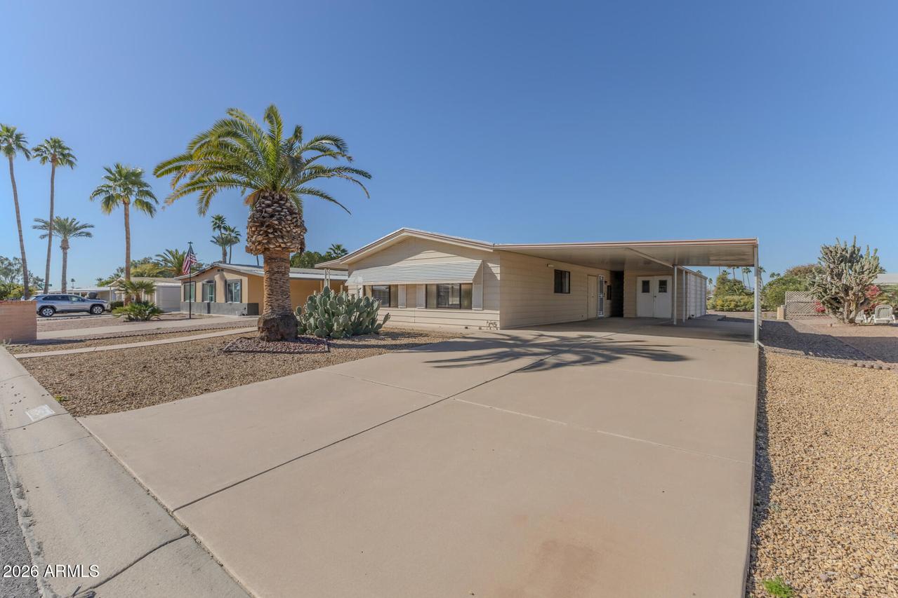 25428 S Wyoming Ave., Sun Lakes, AZ 85248