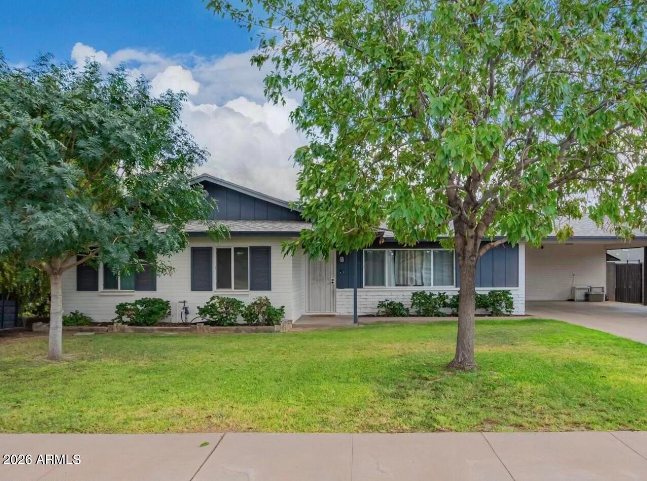 2425 W Shady Glen Ave., Phoenix, AZ 85023