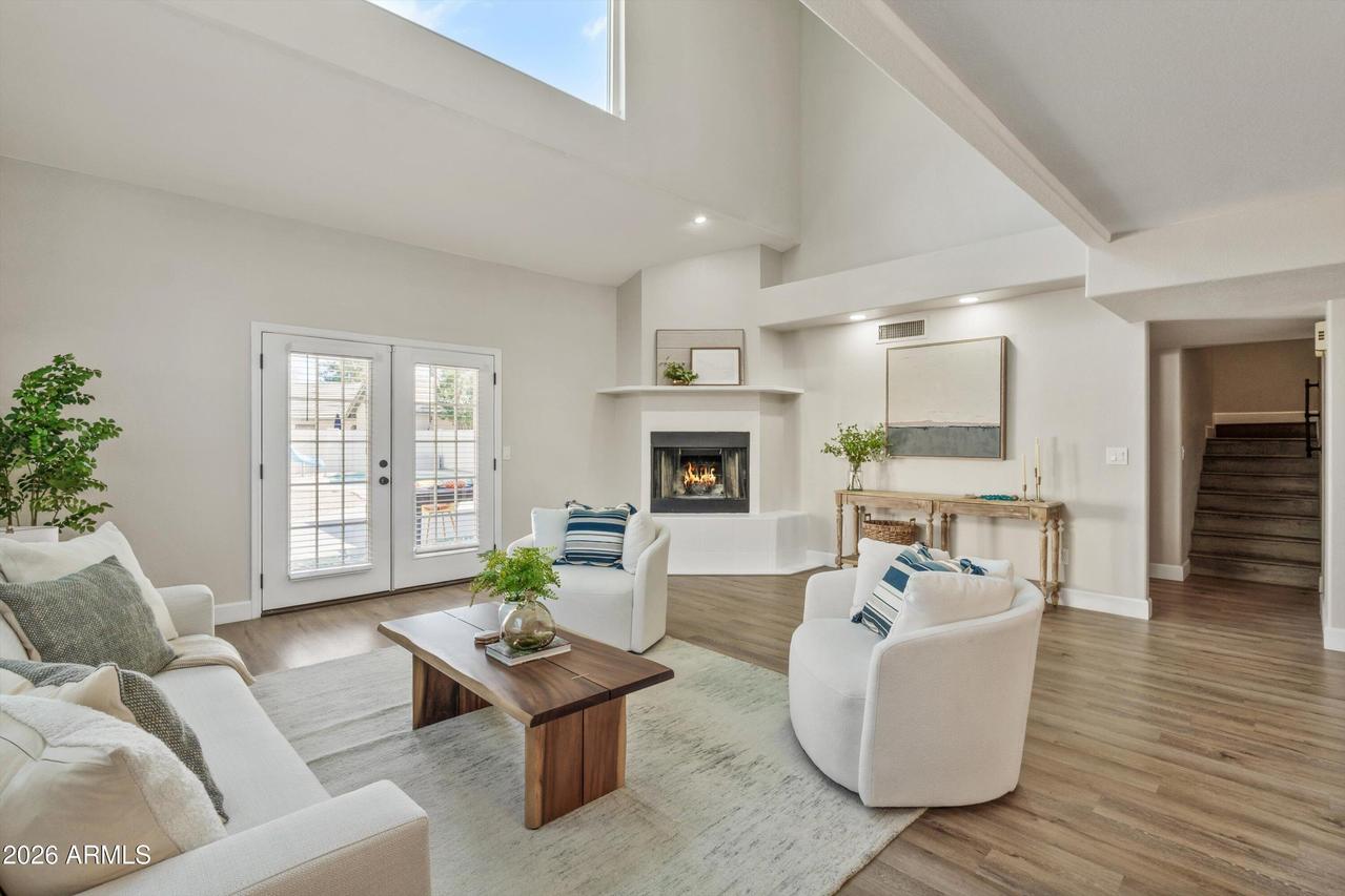 19813 N 76th Ave., Glendale, AZ 85308