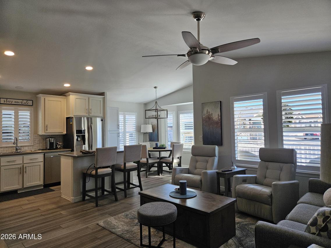 650 N Hawes Rd. #2735, Mesa, AZ 85207