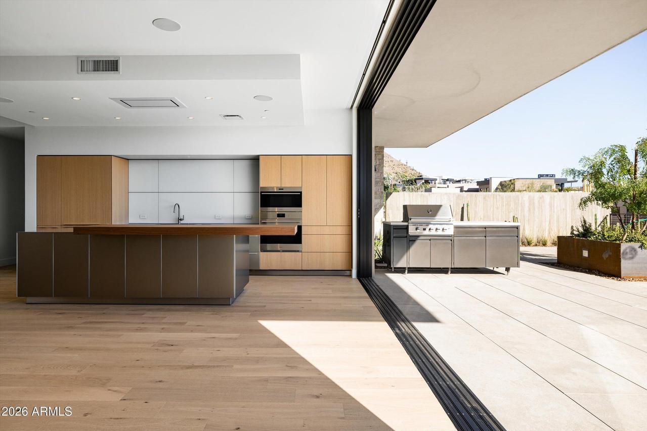 4849 N Camelback Ridge Rd. #B104, Scottsdale, AZ 85251