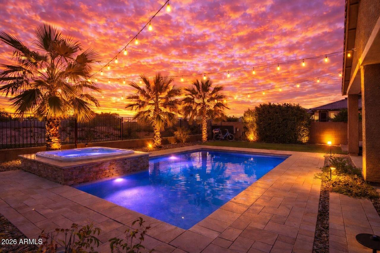 7727 W Agora Ln., Phoenix, AZ 85043