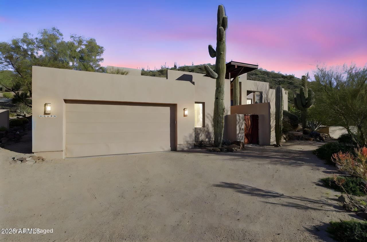 44123 N 23rd St., New River, AZ 85087