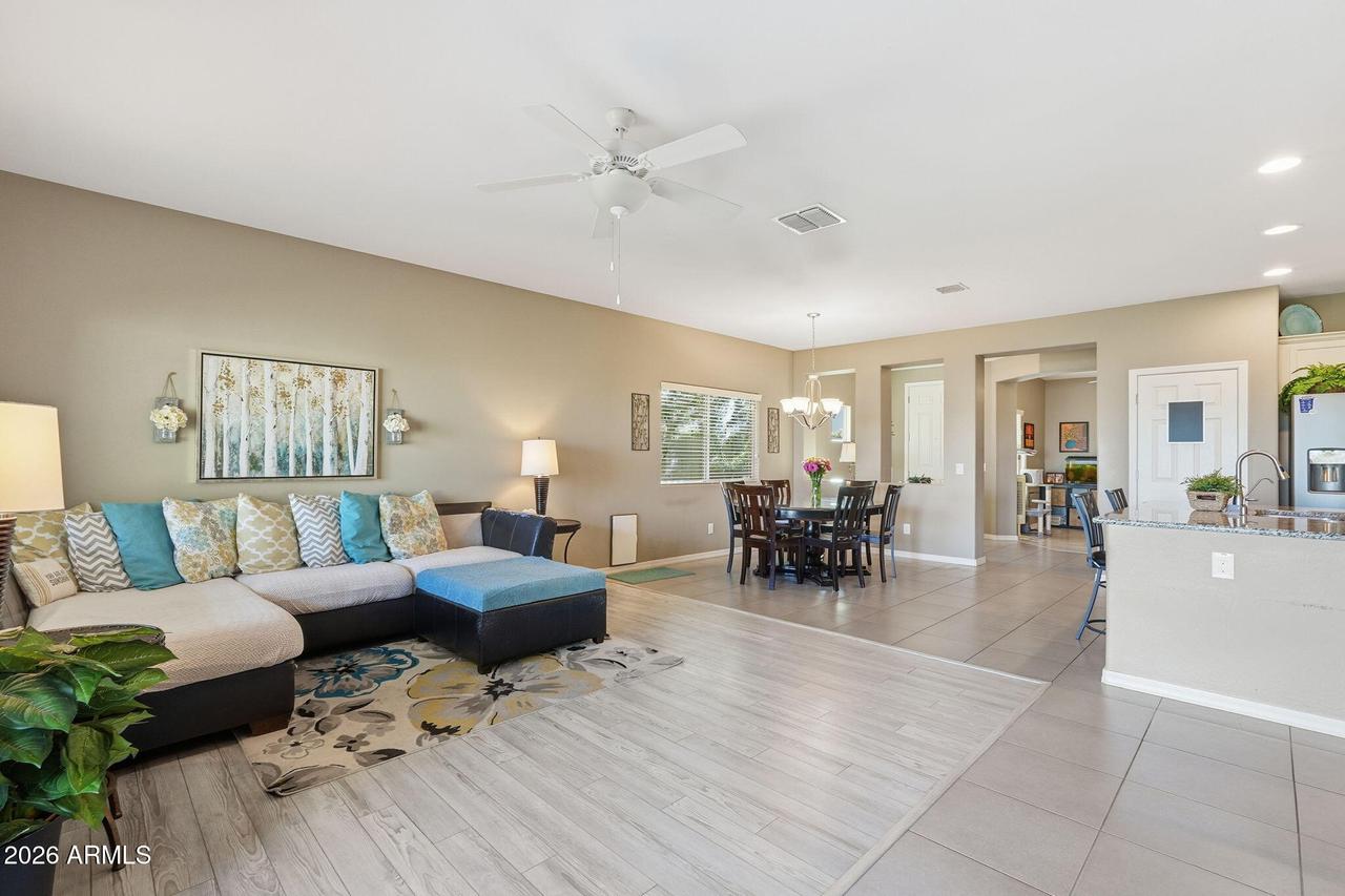 460 W Honey Locust Ave., Queen Creek, AZ 85140