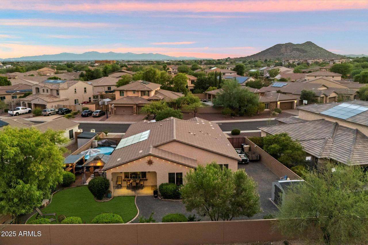 9226 W Buckhorn Tr., Peoria, AZ 85383