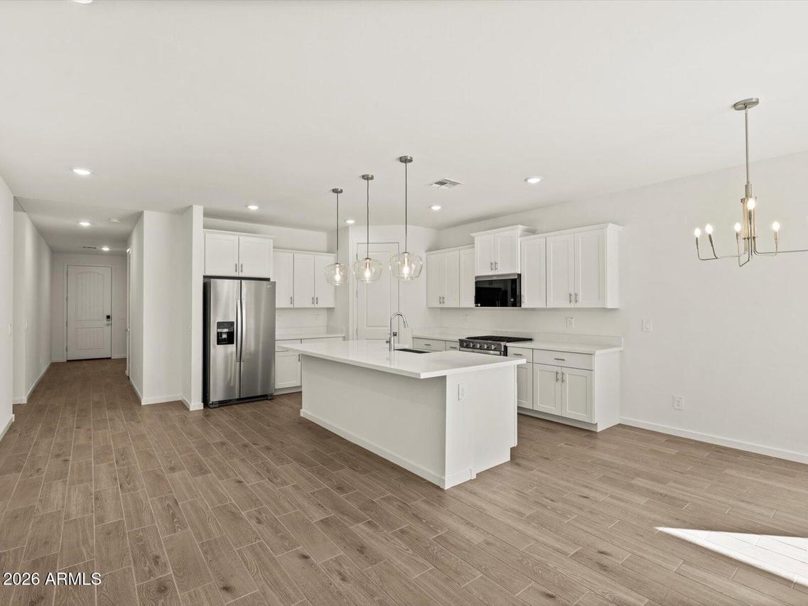 2475 E Vintage Dr., San Tan Valley, AZ 85143