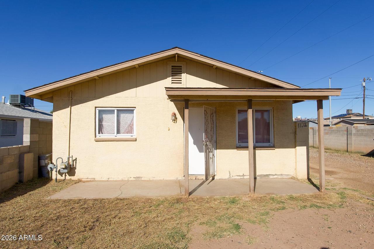 1102 W Mohave St., Phoenix, AZ 85007