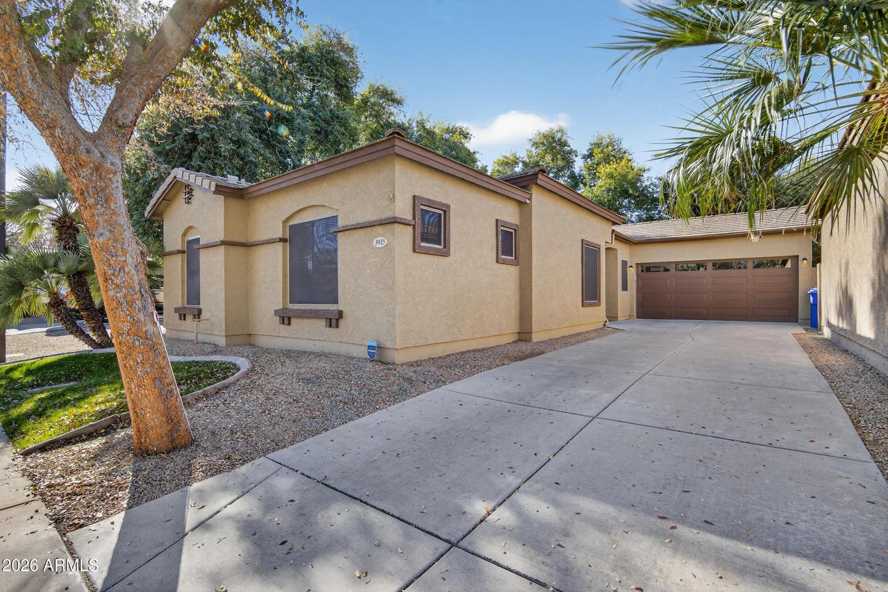 3935 W Roundabout Cir., Chandler, AZ 85226