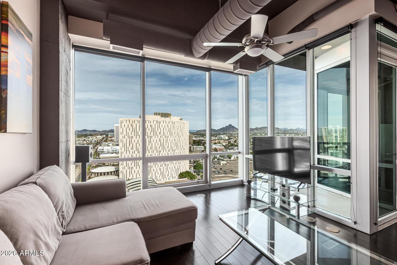 1 E Lexington Ave. #1407, Phoenix, AZ 85012