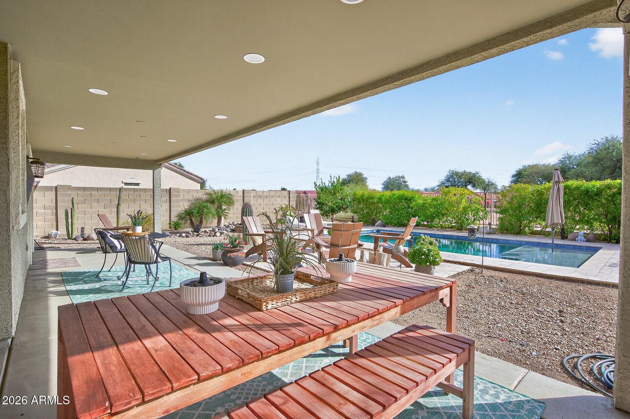 11673 W Lakeview Ct., Surprise, AZ 85378