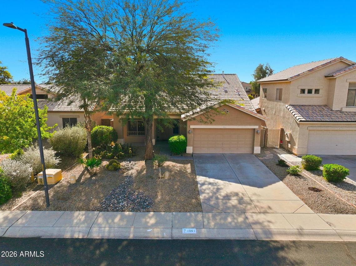 1561 E Black Diamond Dr., Gilbert, AZ 85296