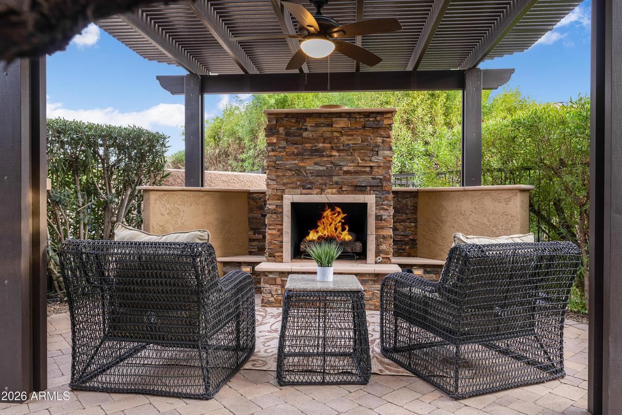 13049 W Cliffrose Rd., Peoria, AZ 85383