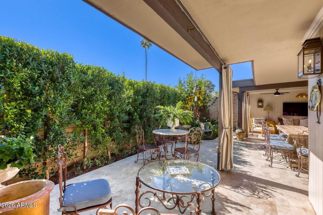 7937 E Crestwood Way, Scottsdale, AZ 85250