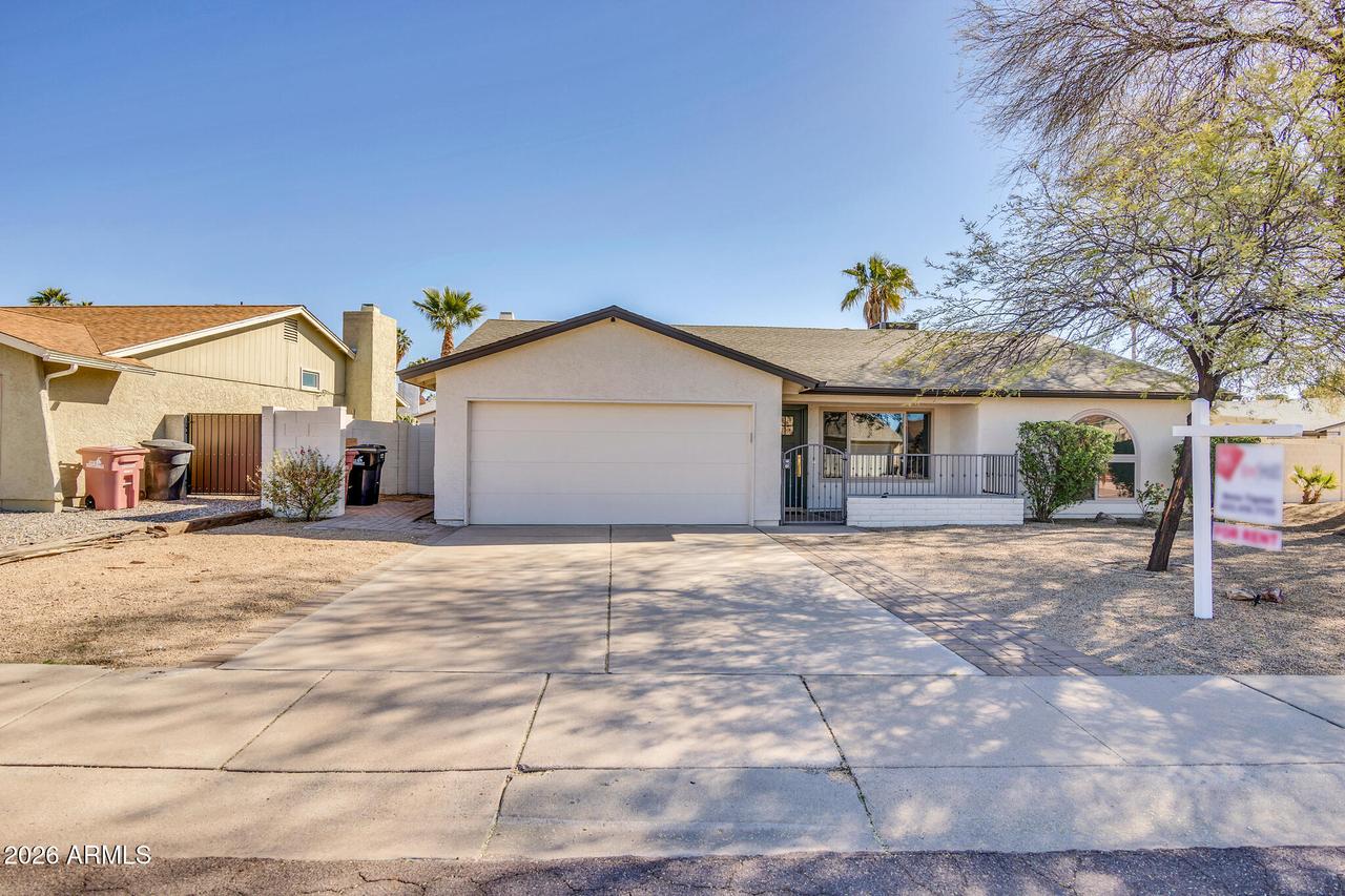 10645 E Mercer Ln., Scottsdale, AZ 85259