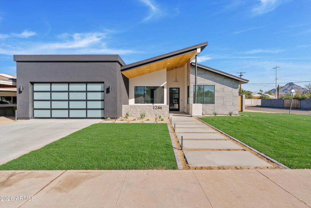 1246 E Oregon Ave., Phoenix, AZ 85014