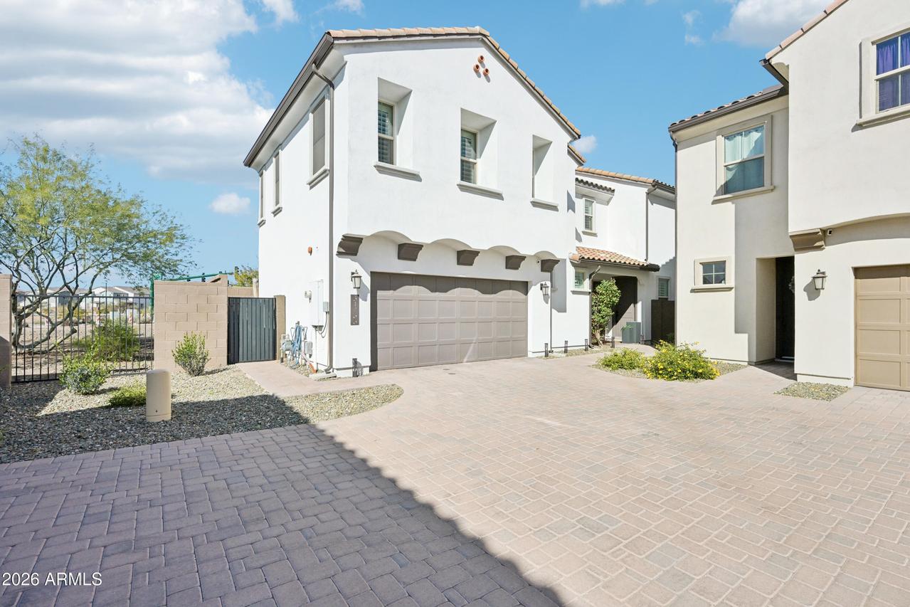 31766 N 24th Dr., Phoenix, AZ 85085