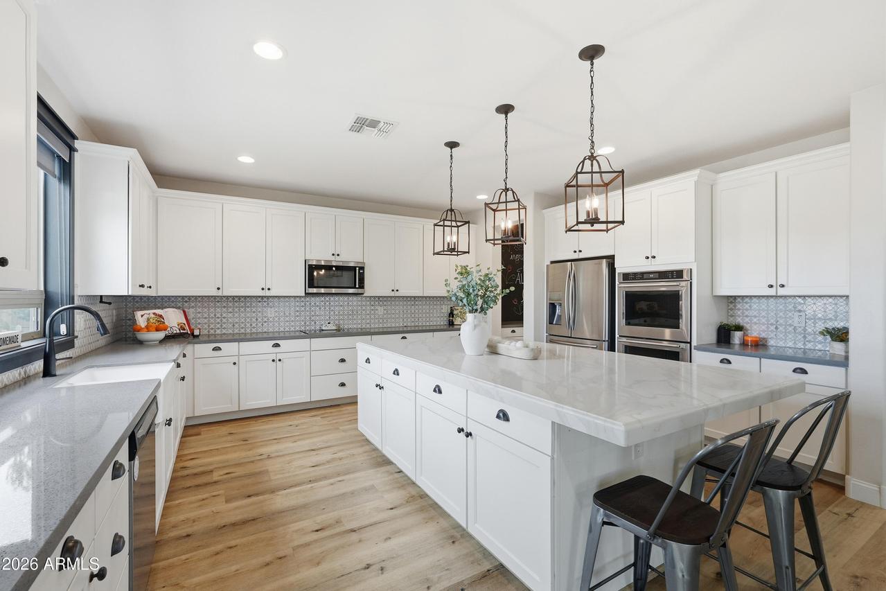 2830 E Pearl St., Mesa, AZ 85213