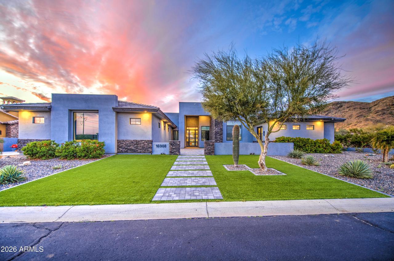 16908 S 31st Ln., Phoenix, AZ 85045