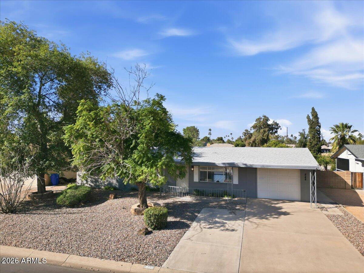 848 S Saranac Ave., Mesa, AZ 85208