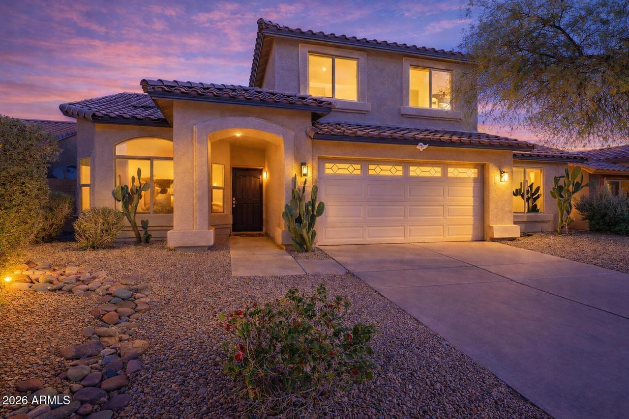 916 E Harwell Rd., Phoenix, AZ 85042