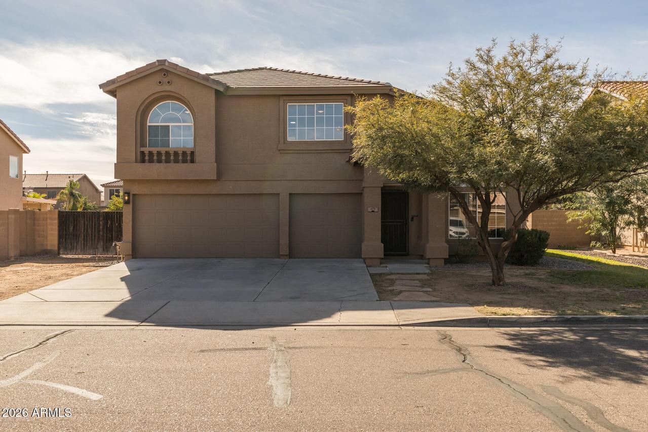 979 E Rosebud Dr., San Tan Valley, AZ 85143