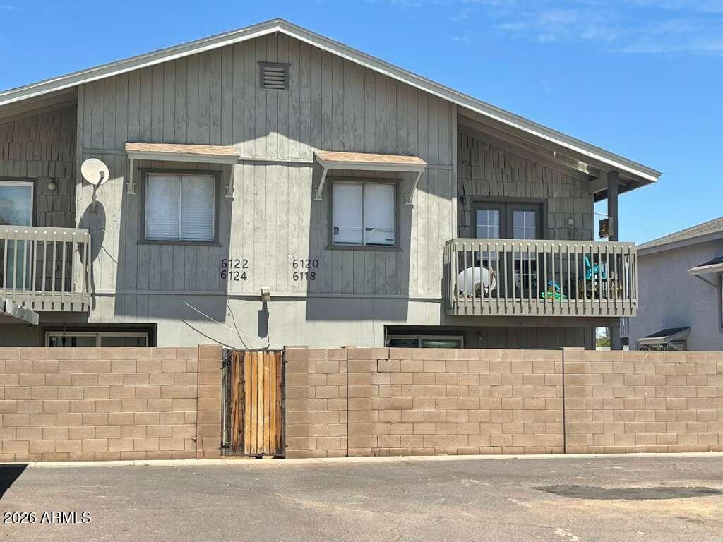 6118 W Morten Ave., Glendale, AZ 85301