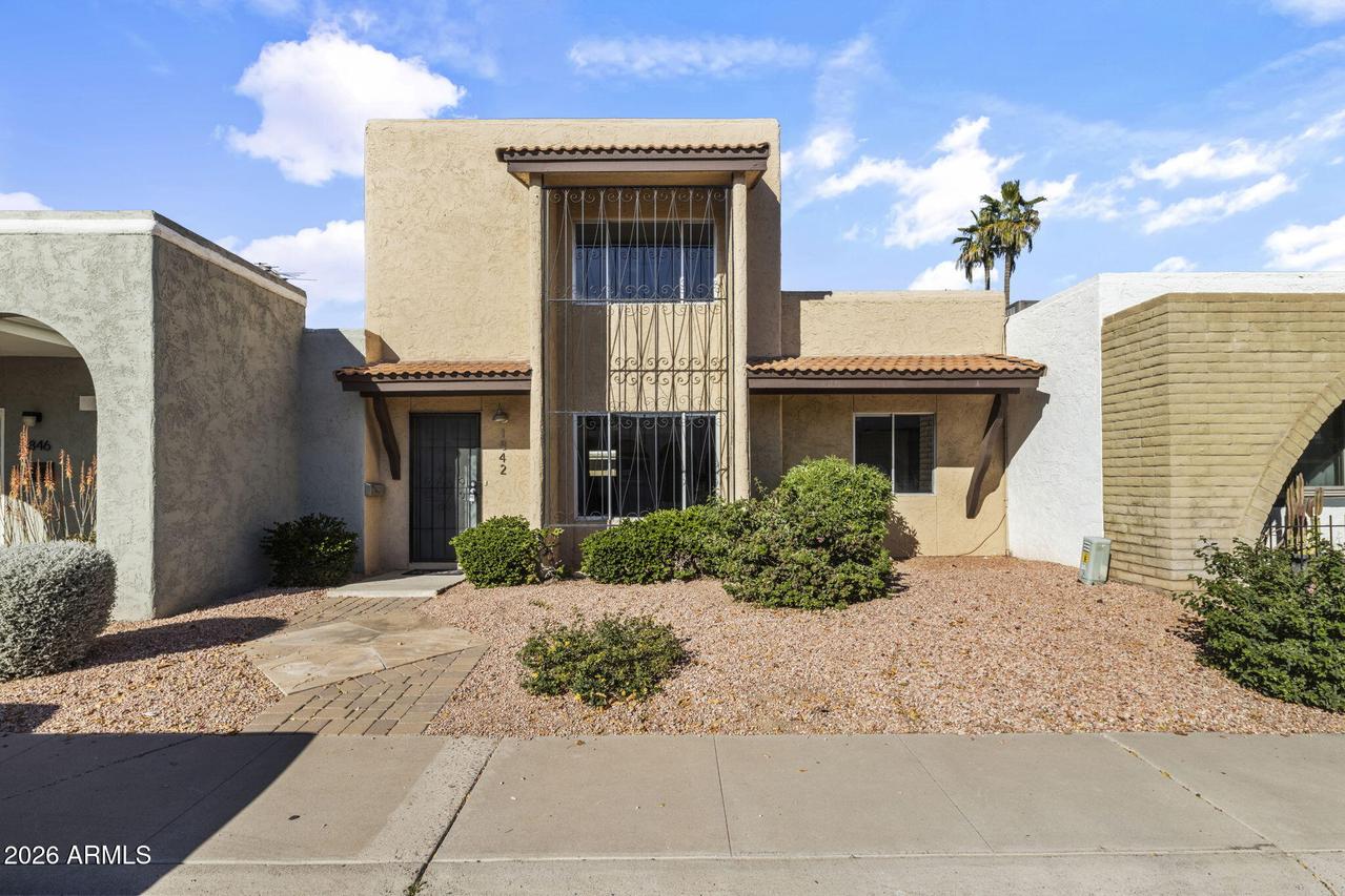 1842 W Marlette Ave., Phoenix, AZ 85015