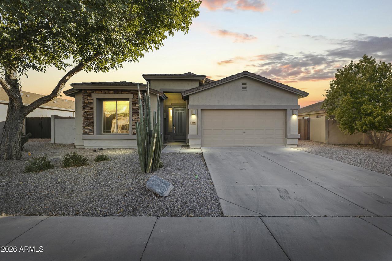 6207 W Wikieup Ln., Glendale, AZ 85308