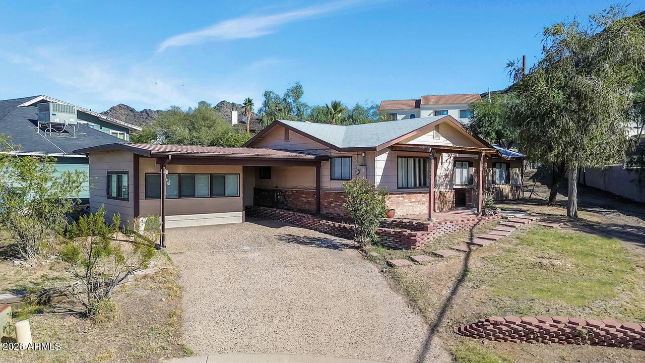 9025 N 14th Pl., Phoenix, AZ 85020