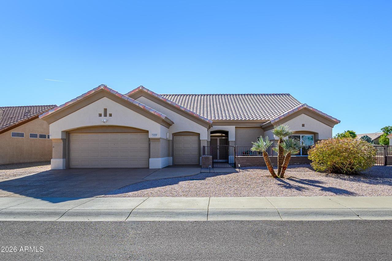 14229 W Robertson Dr., Sun City West, AZ 85375