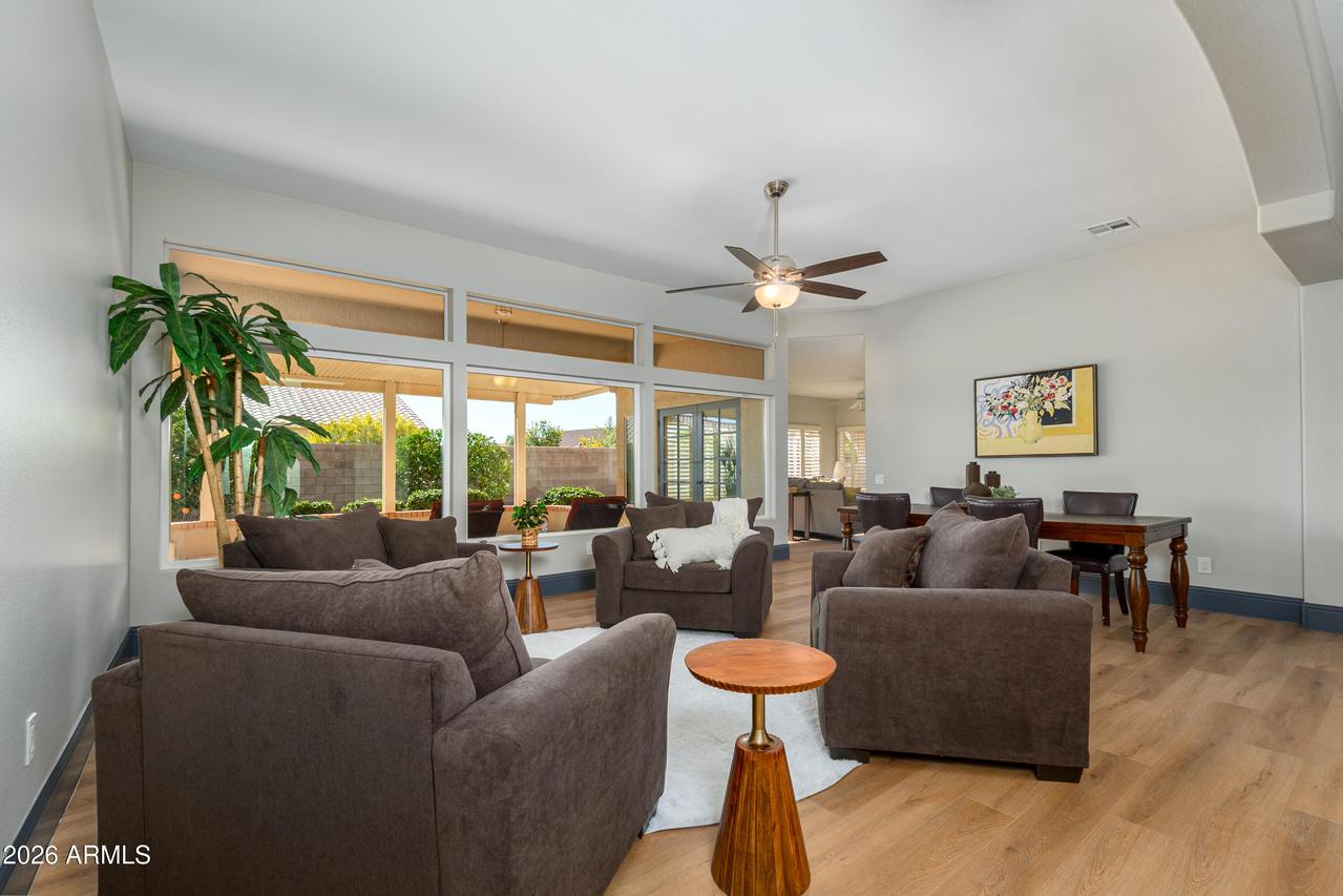 14229 W Robertson Dr., Sun City West, AZ 85375