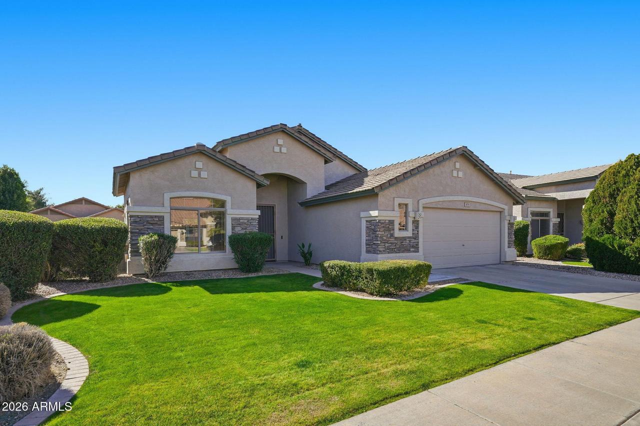 2175 W Olive Way, Chandler, AZ 85248