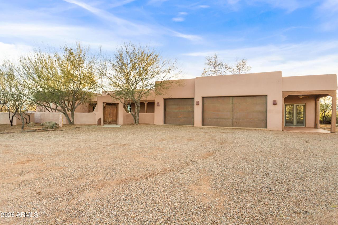 315 W Sunset Rd., Huachuca City, AZ 85616